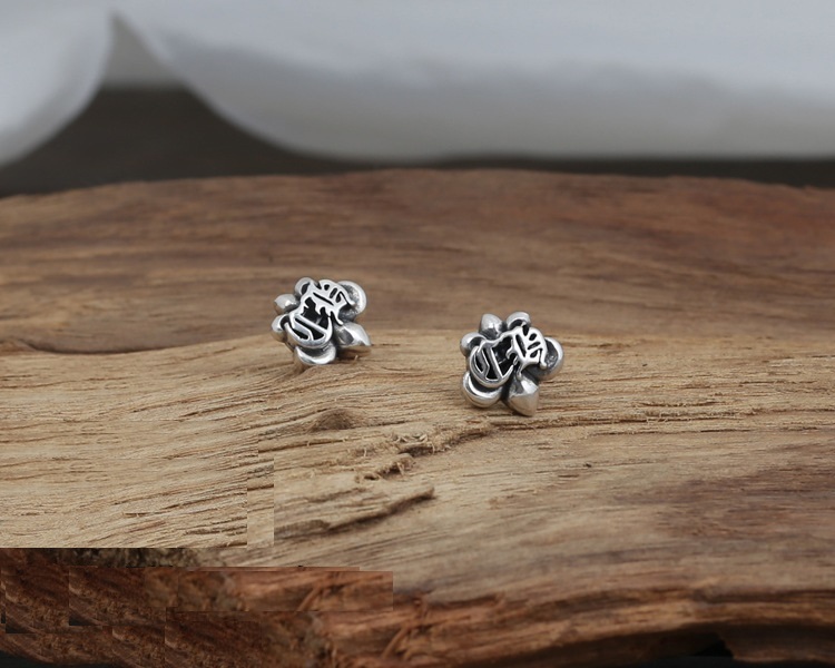 925 sterling silver handmade vintage CH anchor stud earrings American European gothic punk style antique silver designer jewelry earrings for women