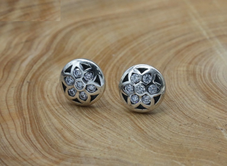 925 sterling silver handmade vintage flower stud earrings American European gothic punk style antique silver designer jewelry sakura cherry blossom earrings for women