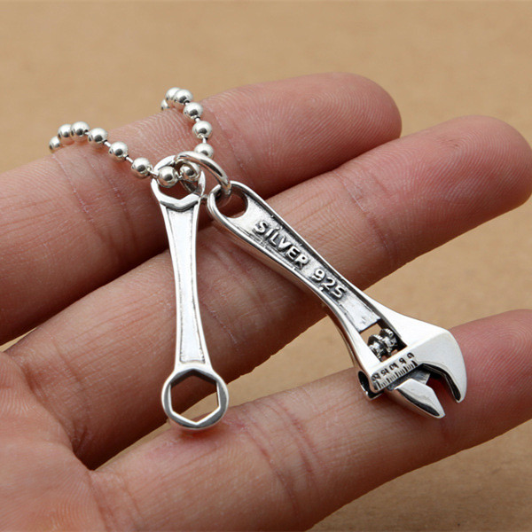 925 sterling silver wrench pendant necklaces American European gothic punk style antique vintage luxury jewelry accessories gifts