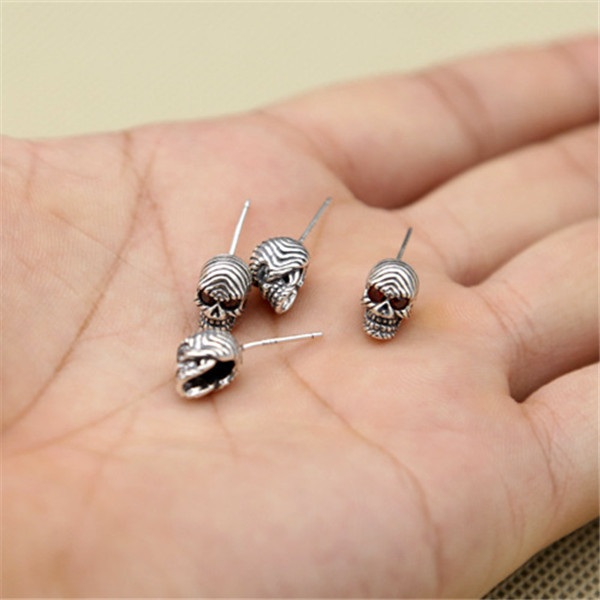 925 sterling silver stud earrings skull shape with stones vintage American European gothic punk style antique designer jewelry luxury accessories