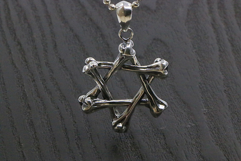 925 sterling silver star bones necklace pendant  American European vintage gothic punk antique designer Luxury brand jewelry accessories