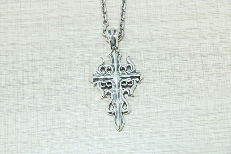 925 sterling silver cross necklace pendant  American European vintage gothic punk antique designer Luxury brand jewelry accessories