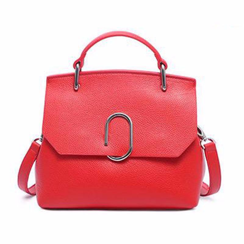 Real leather crossbody handbags with zipper pocket Lightweight Shoulder Bags Luxury women's fashion accessories