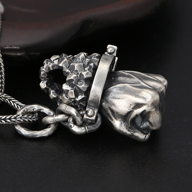 925 sterling silver men's fist necklace pendants vintage gothic punk antique designer Luxury jewelry accessories