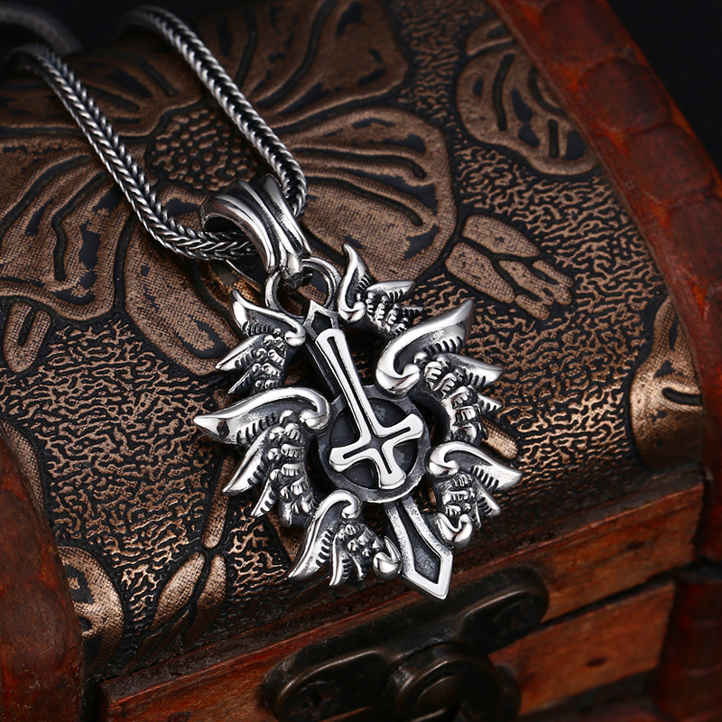 925 Sterling Silver Cross badge Necklace Pendants Vintage Gothic Punk Antique Designer Luxury Jewelry Accessories