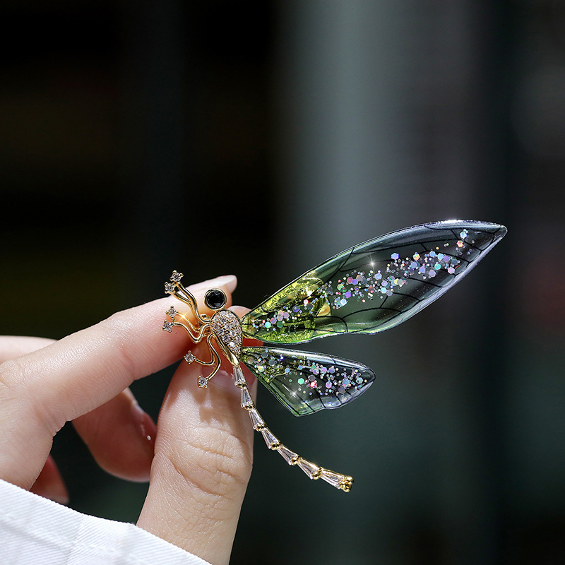 Dragonfly Brooch pin Gold plated Copper Designer Luxury Jewelry Accessories