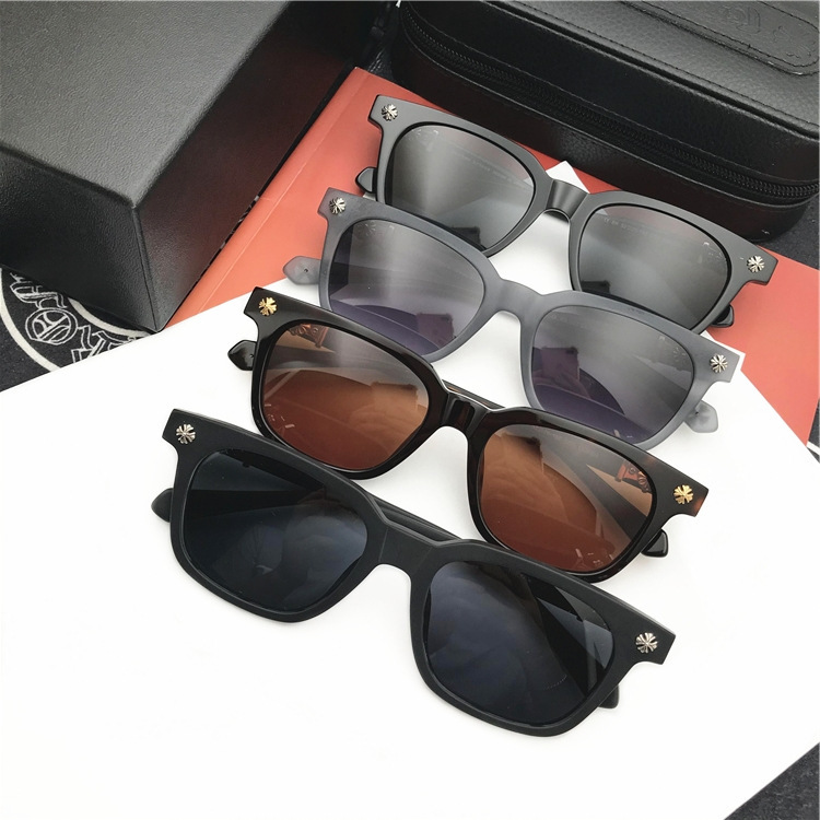 Vintage Fashion Designer Sunglasses Casual Driving Fishing Sports Beach Eyewears Crosses Metal Frame  COX UCKER