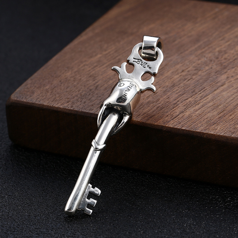 925 Sterling Silver Skull Key Pendant Necklaces Vintage Gothic Punk Hiphop Antique Designer Luxury Jewelry Accessories