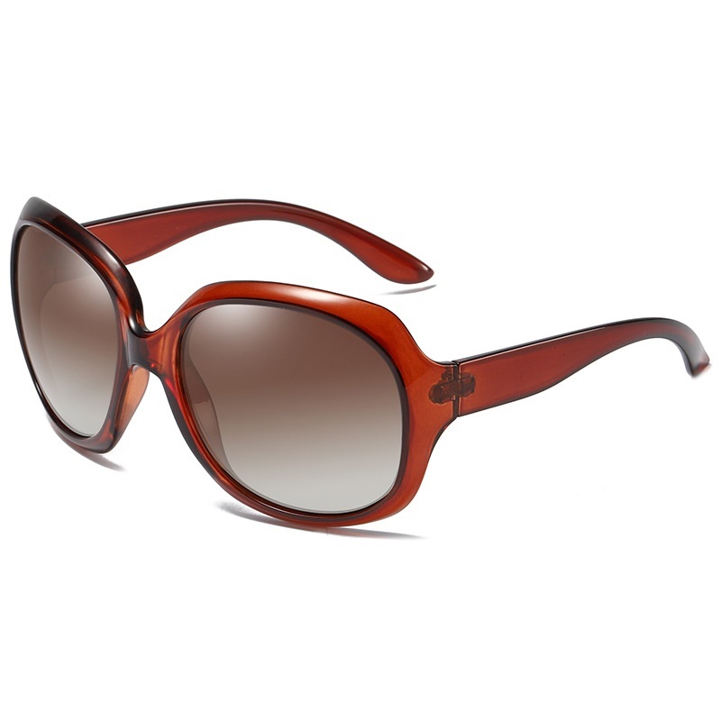 Vintage Fashion Designer Polarized Sunglasses Casual Driving Fishing Sports Beach Eyewears Plastic Frame 3113