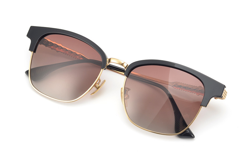 Vintage Fashion Sunglasses Casual Driving Fishing Sports Beach Eyewears Crosses Metal Frame  CH5255