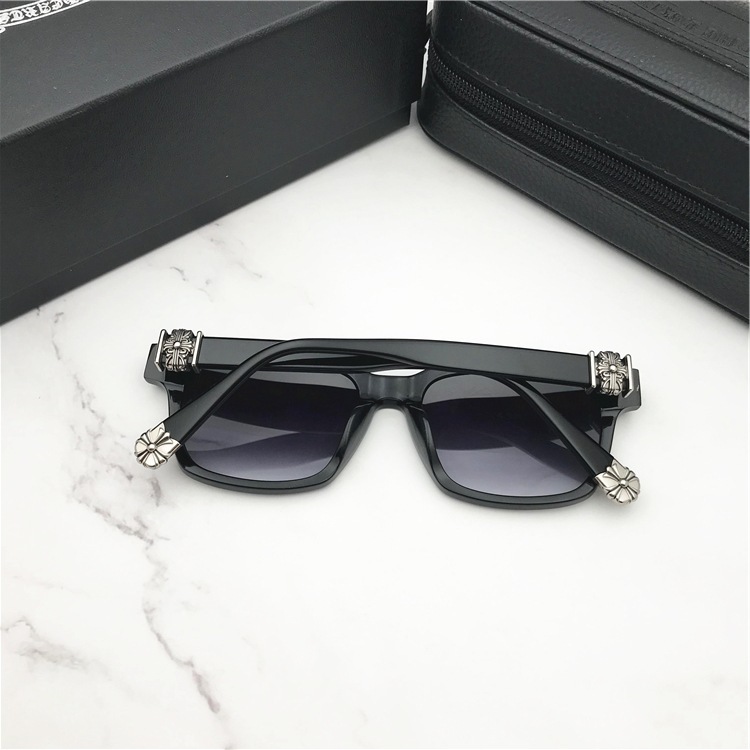 Vintage style Fahion designer sunglasses UV Protection Lens casual sports beach eyewears crosses PC frame fashion accessories SHAGSS II