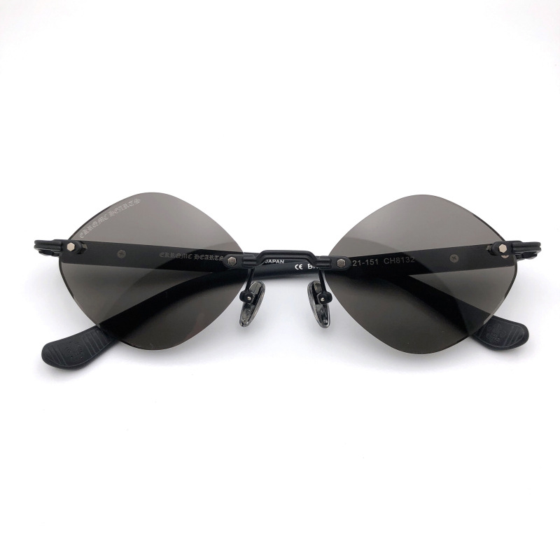 Vintage Fashion Designer Crosses Sunglasses Eyewears 18-CH8132