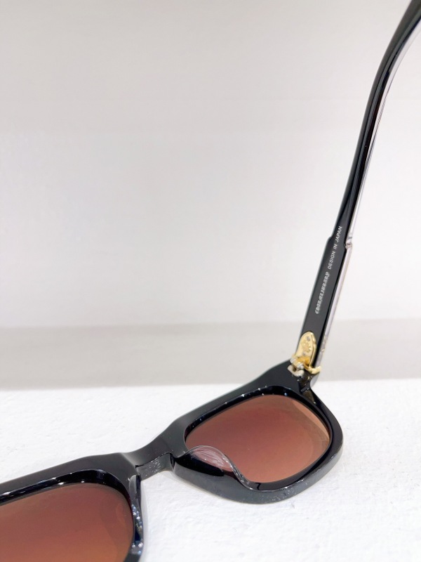 Vintage Fashion Designer Crosses Sunglasses Eyewears 13-CH8204