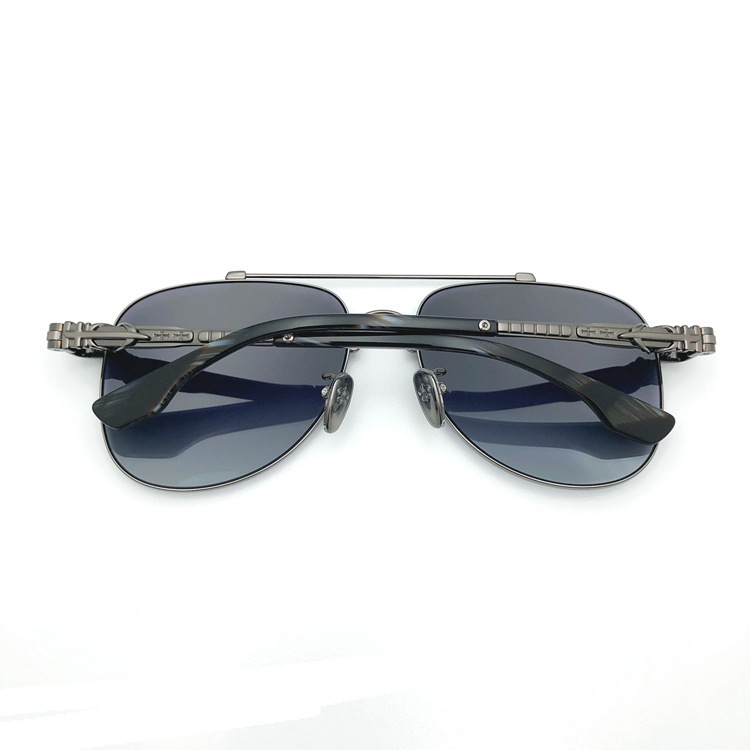 Vintage Fashion Designer Crosses Sunglasses Eyewears 41-CH8125