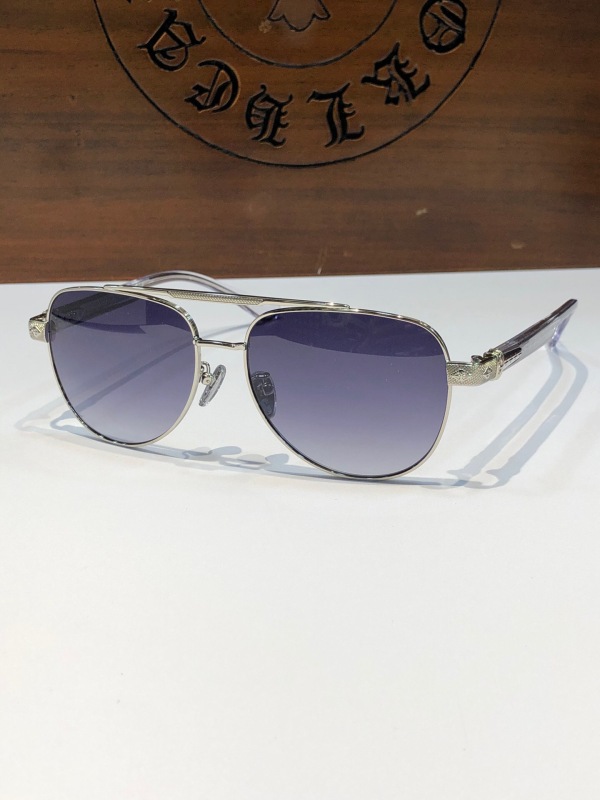 Vintage Fashion Designer Crosses Sunglasses Eyewears 76-CH8179