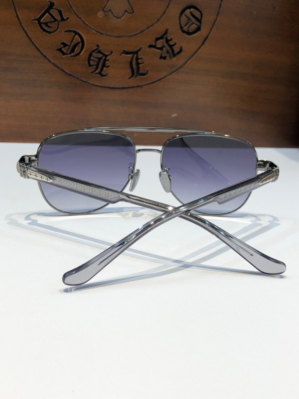 Vintage Fashion Designer Crosses Sunglasses Eyewears 76-CH8179