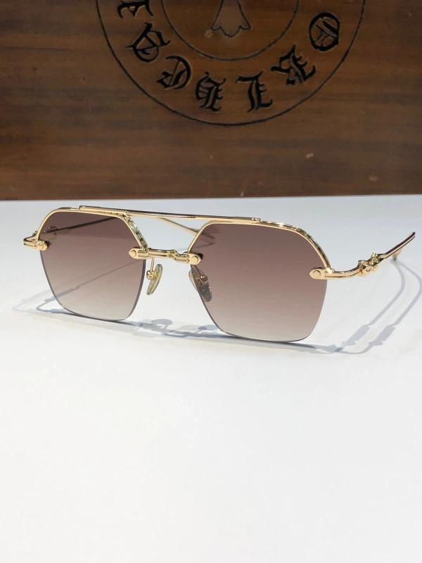 Vintage Fashion Designer Crosses Sunglasses Eyewears 77-CH8189