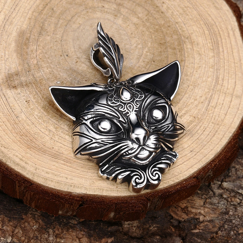 925 Sterling Silver Cat Head Pendant Necklace in Antique Silver Finish Whimsical Elegance Vintage Style Jewelry