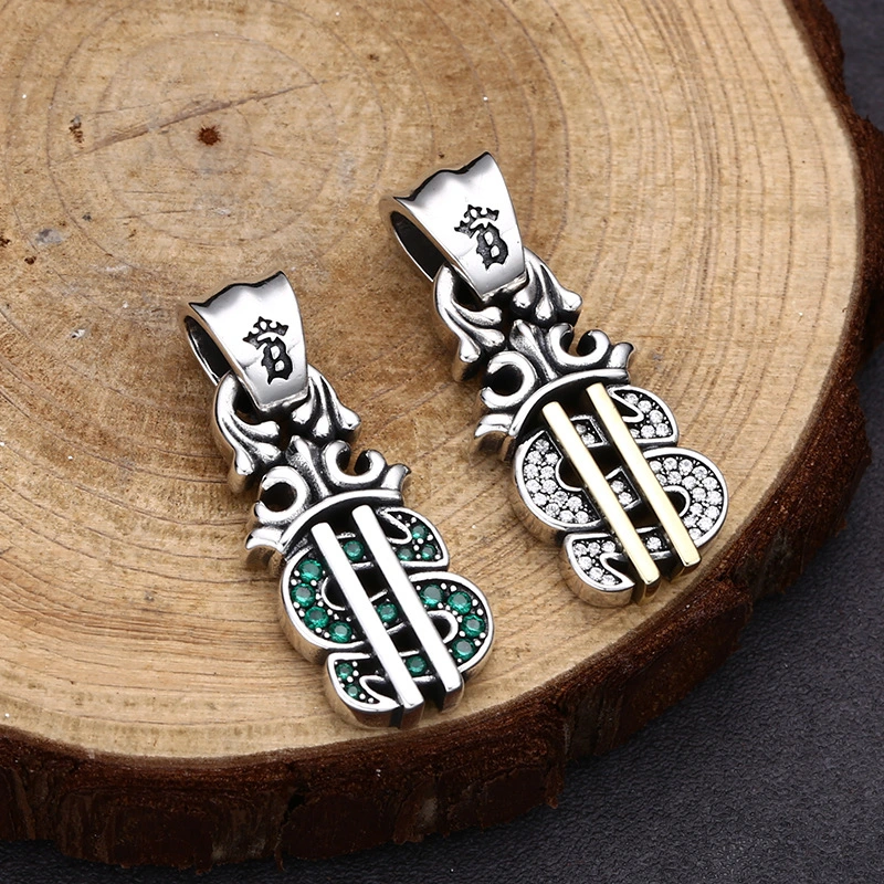 Silver Pendant Necklace