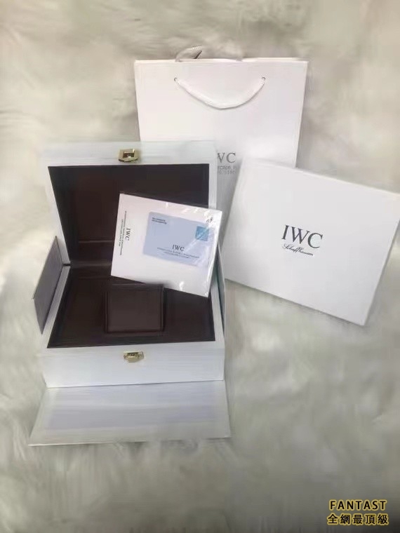 （市場最真版本）V9廠 萬國 葡萄牙系列IW503302 機械男表