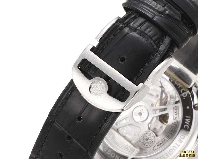 （市場最新最真版本）V6S新品，IWC萬國表為其經典全新葡萄牙系列計時腕表推出首款精鋼表鏈款式。