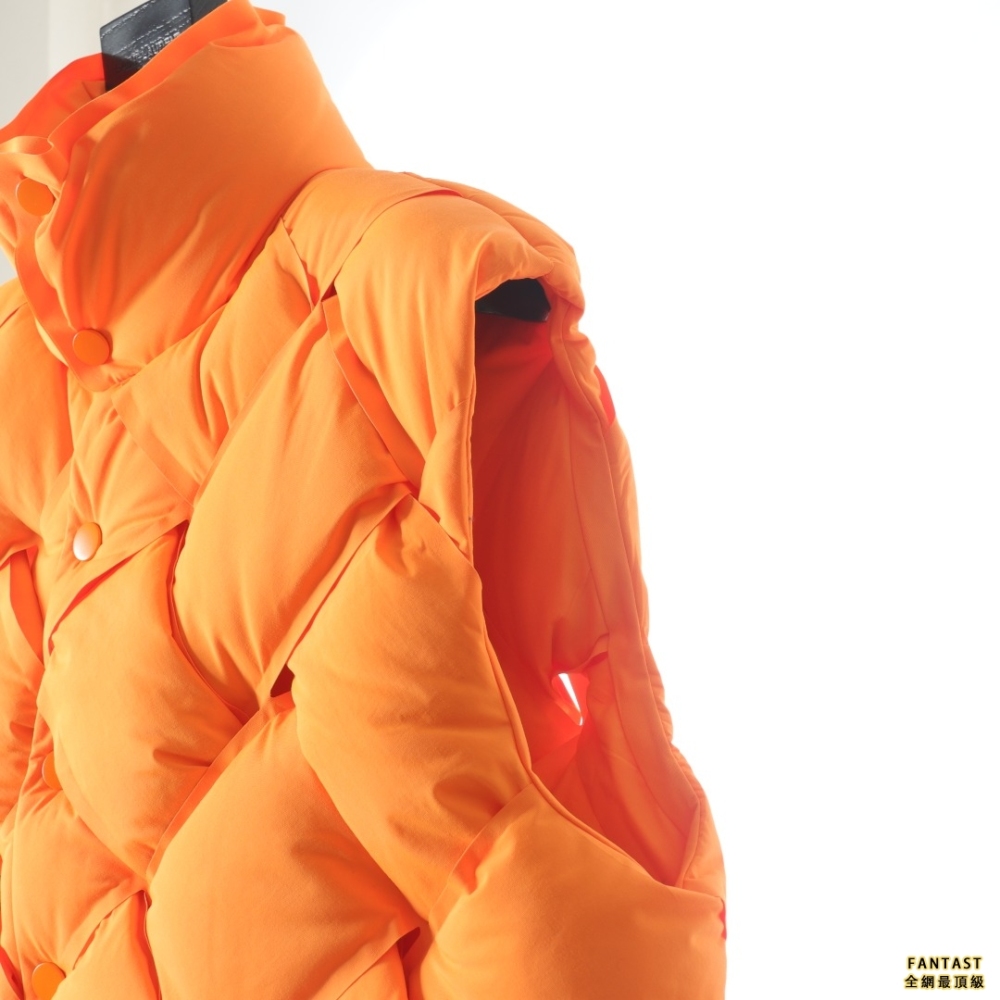 Bottega Veneta BV 21FW 編織羽絨馬甲