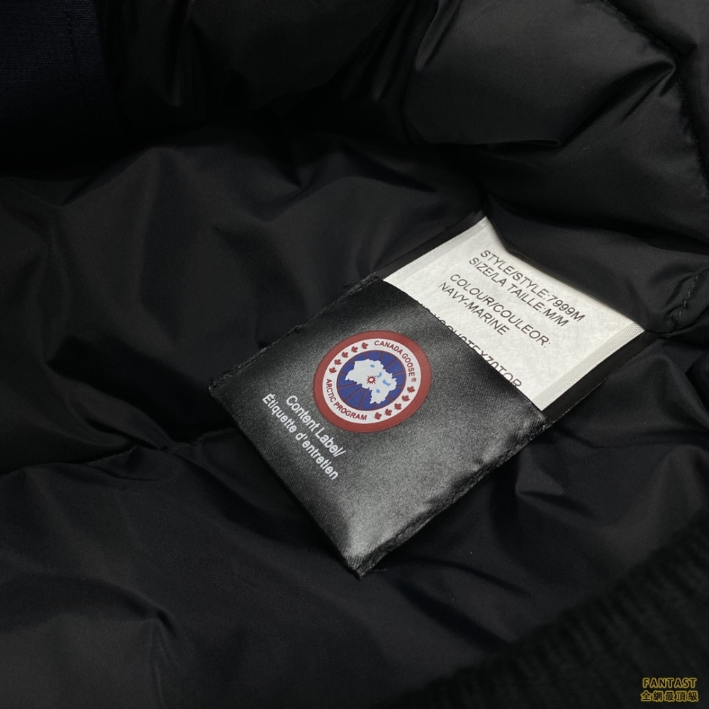 Canada Goose 加拿大鵝01飛行員夾克 藏青色