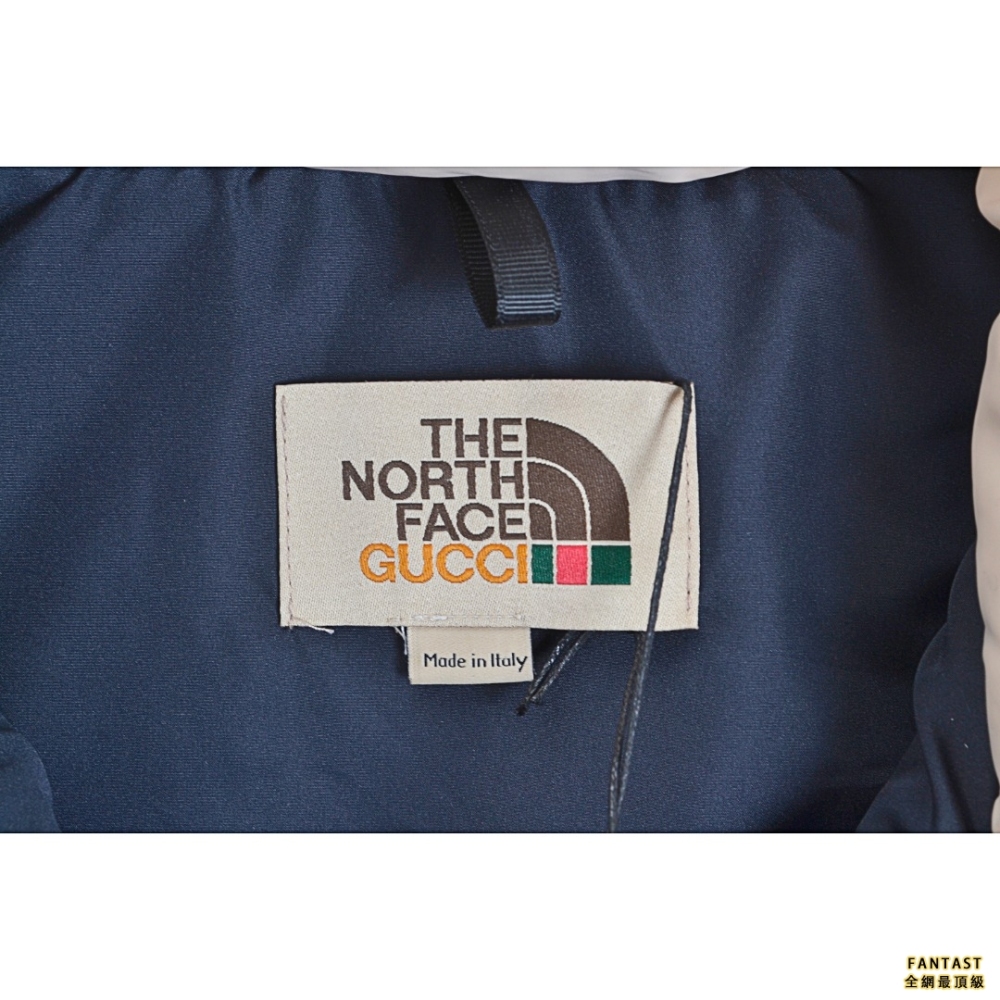 Gucci古馳 X THE NORTH FACE北面 聯名款立領羽絨馬甲 