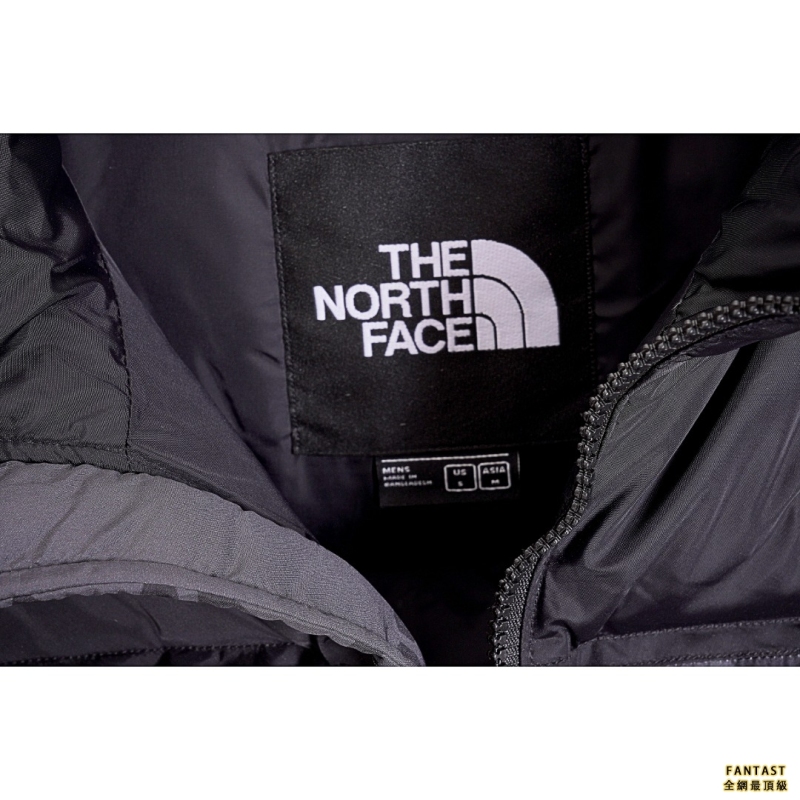 The North Face 1996 NUPTSE TNF 北面剪紙羽絨服外套