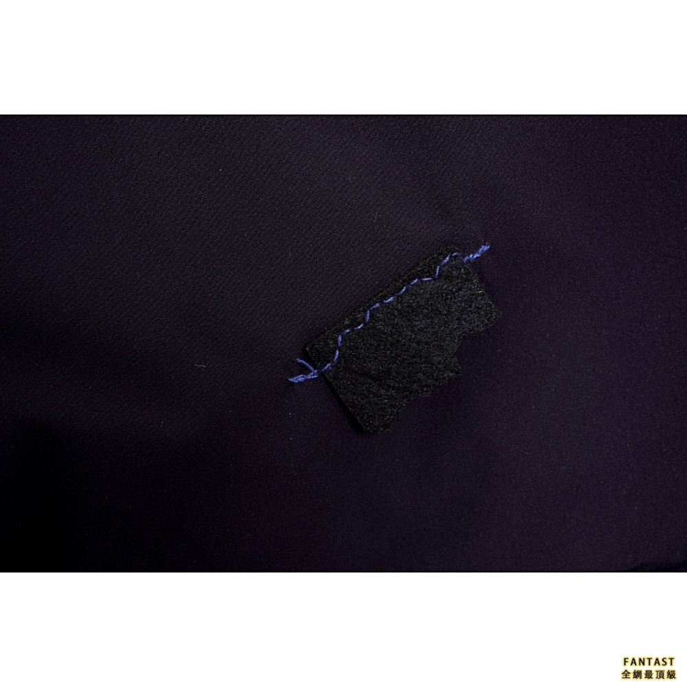 ADER 22Fw撞色不對稱羽絨服 