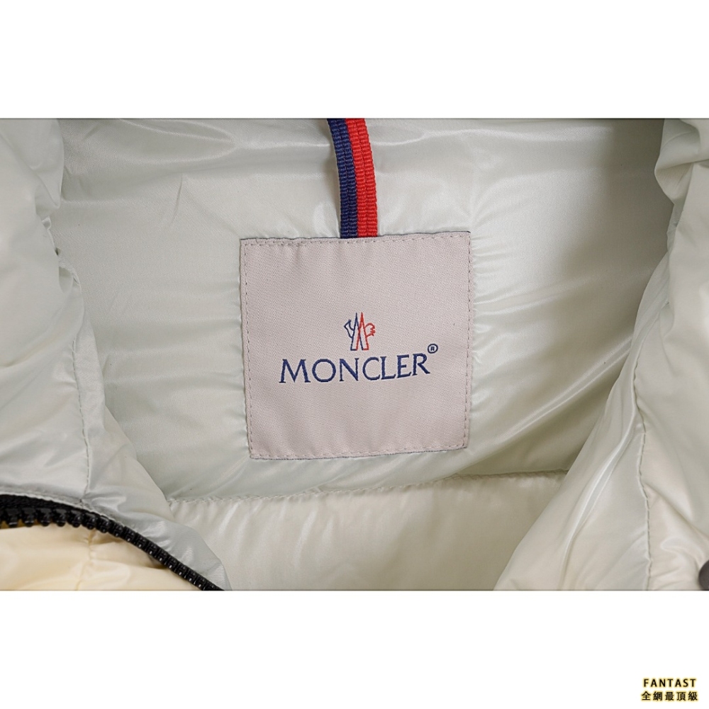 Moncler/蒙口 22冬季最新款拼色連帽羽絨服