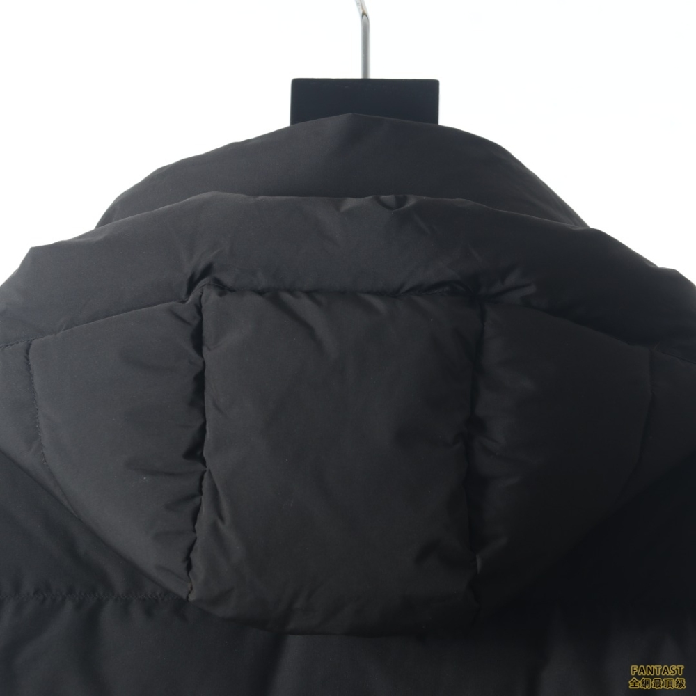 Moose Knuckles/加拿大 剪刀羽絨服