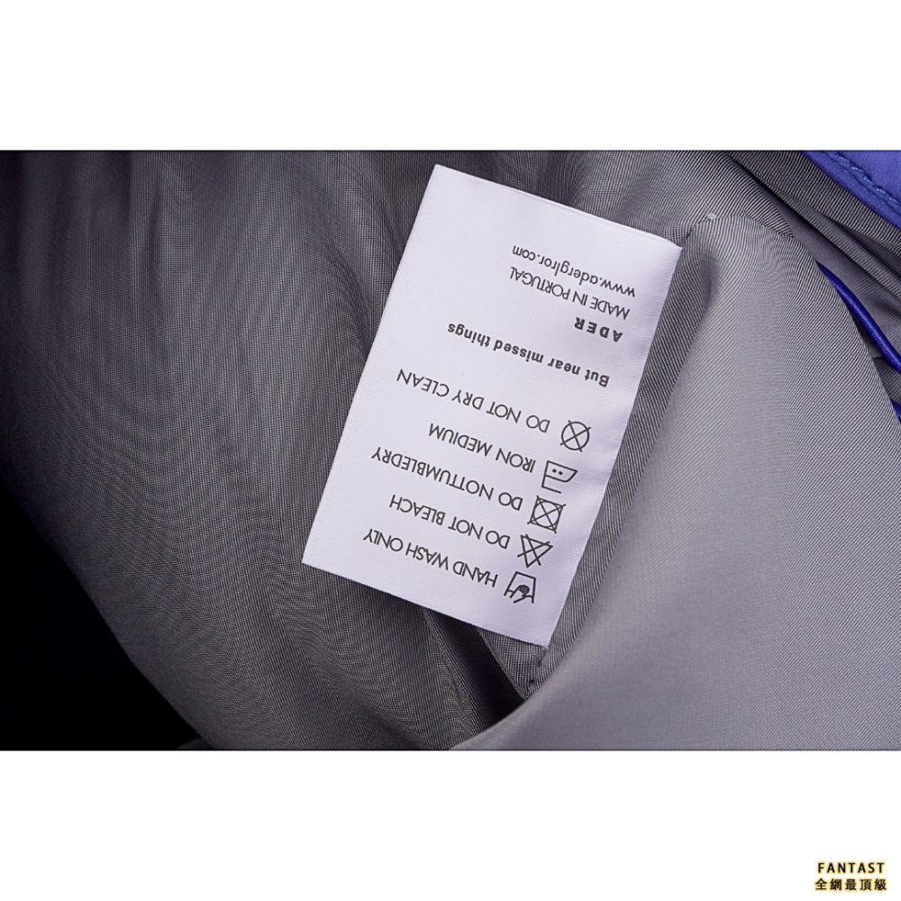 ADER 22Fw撞色不對稱羽絨服 