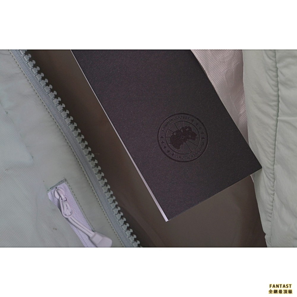 Canada Goose JUNCTION 2602LB1 膠囊系列馬克龍色派克大衣