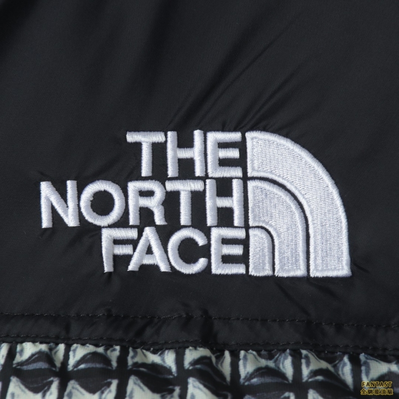 Supreme / The North Face TNF北面 聯名鉚釘羽絨服