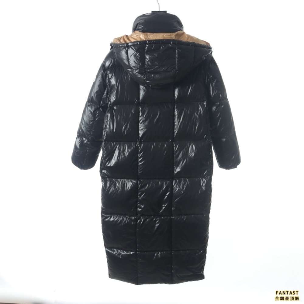 Moncler/蒙口 22GW女士長款麵包服