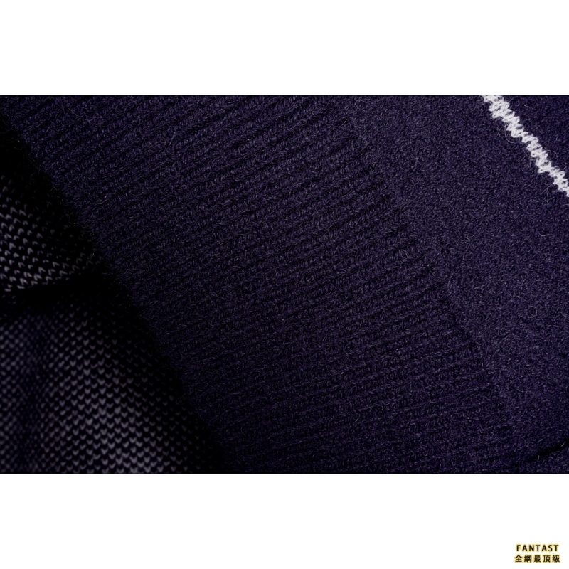 Burberry/巴寶莉 22FW 專櫃爆款戰馬雙層提花針織圓領毛衣