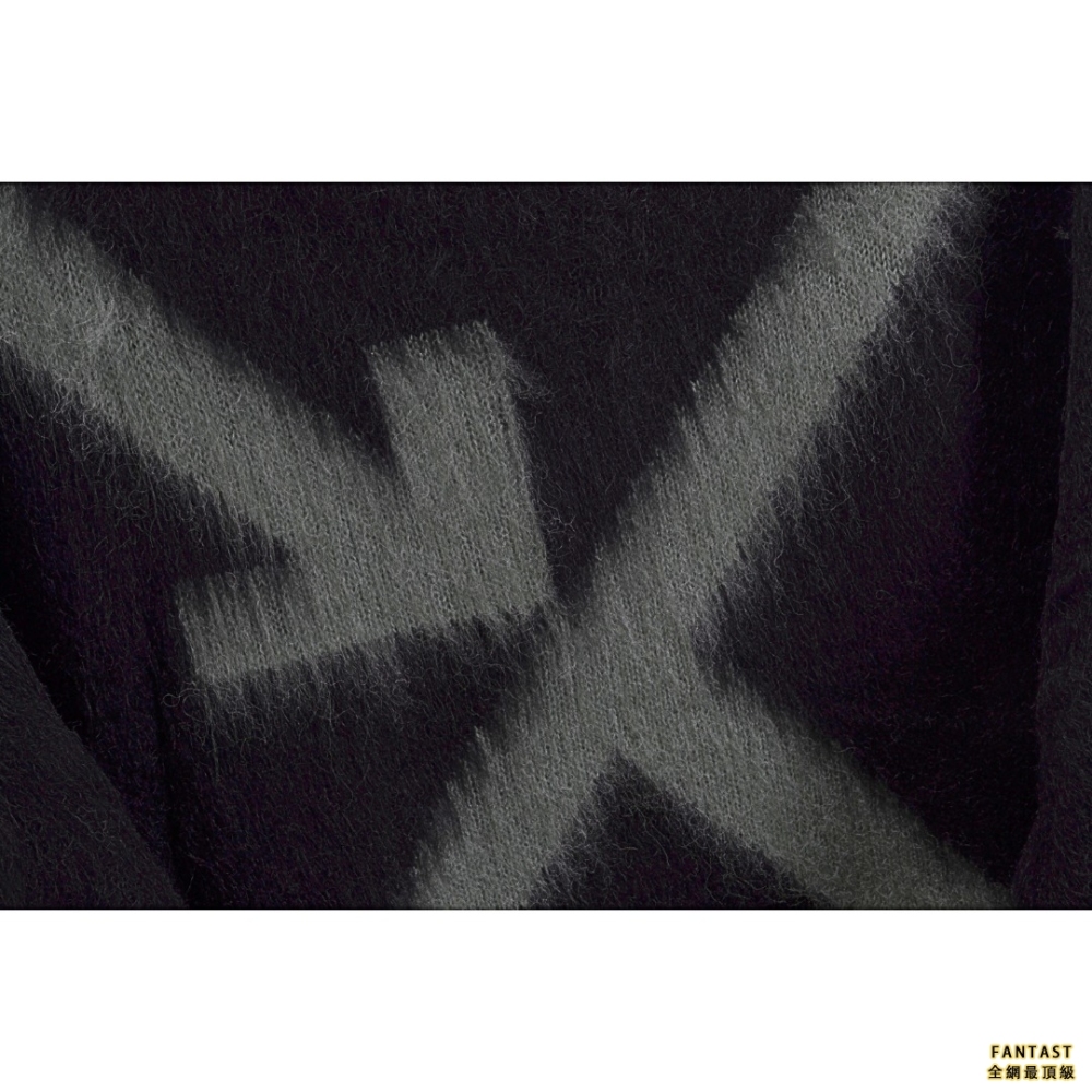 OFF WHITE 馬海毛毛衣