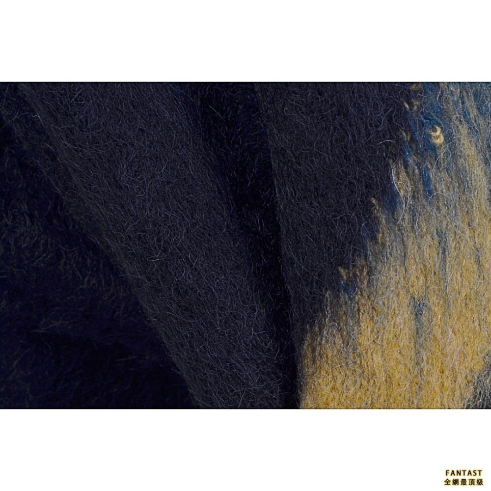 OFF WHITE 馬海毛毛衣