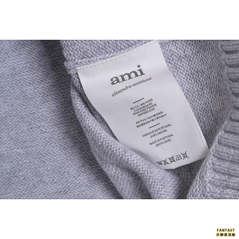 Ami Paris FW22 秋冬情侶款小愛心字母A刺繡徽章全羊毛圓領 