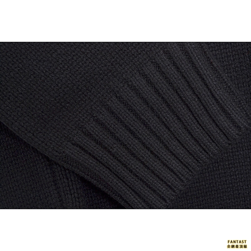 Givenchy/紀梵希 22FW肩帶鎖扣背帶圓領毛衣