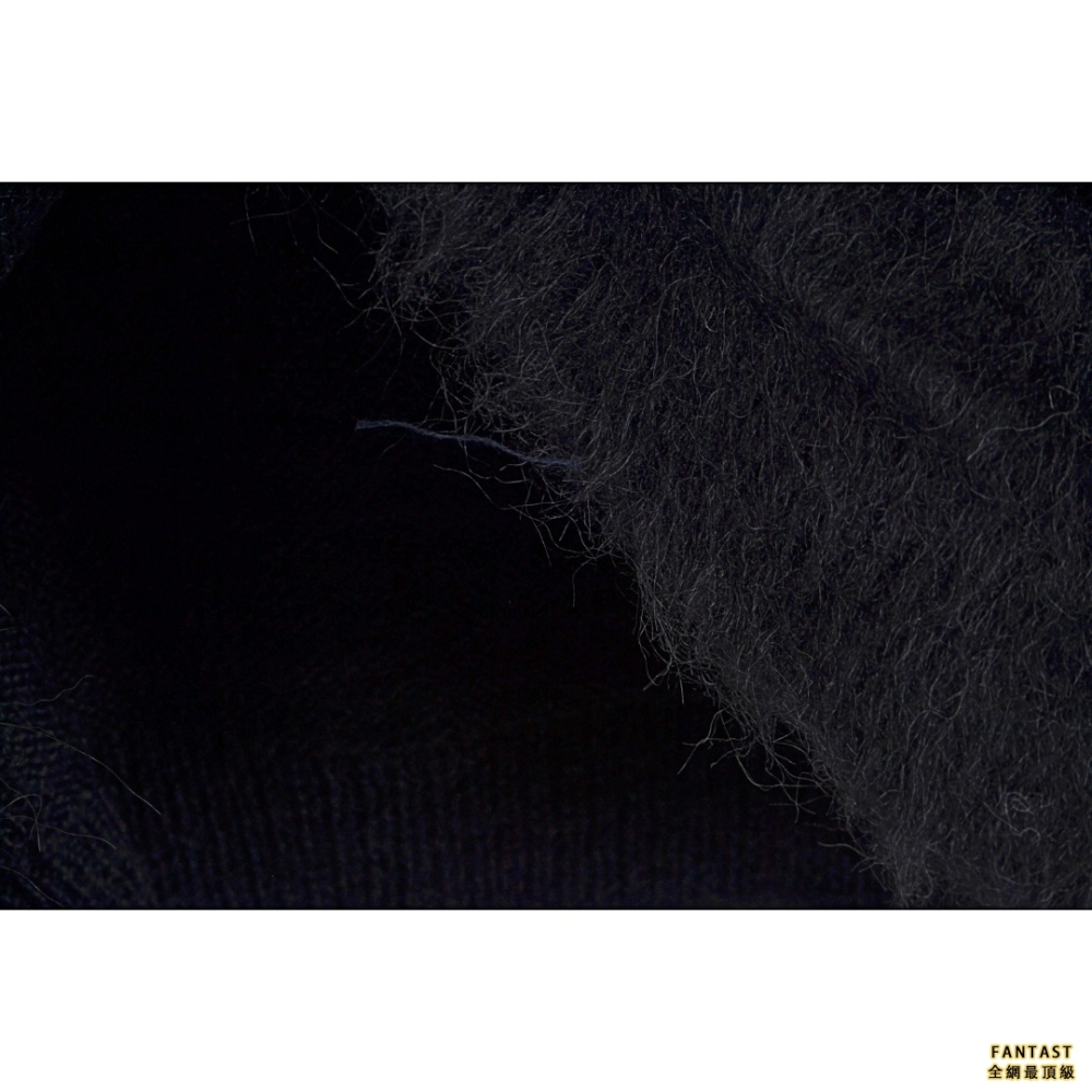 OFF WHITE 馬海毛毛衣