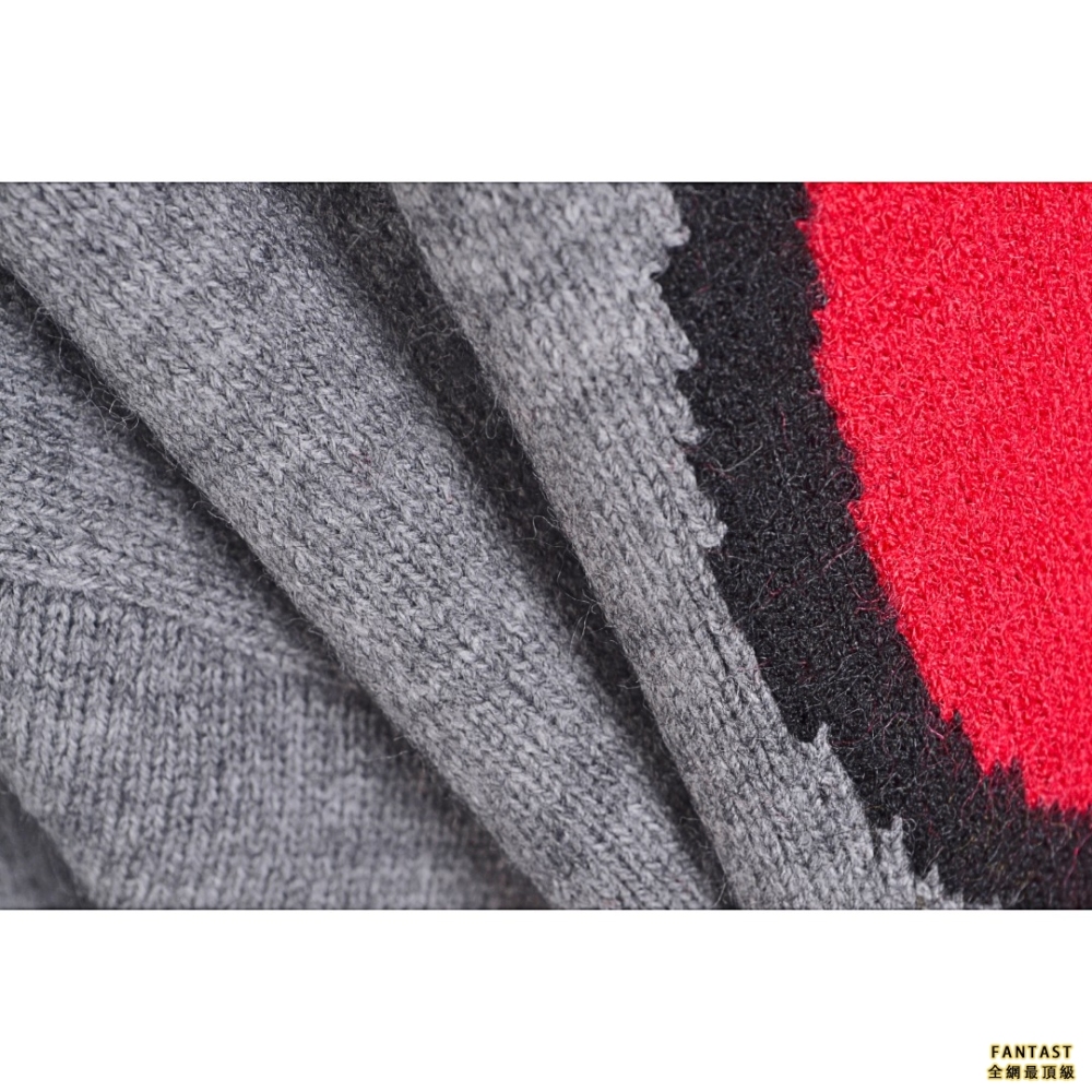 KENZO 22FW 小紅花圓領毛衣