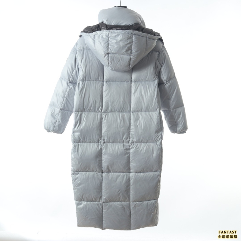 Moncler/蒙口 22GW女士長款麵包服