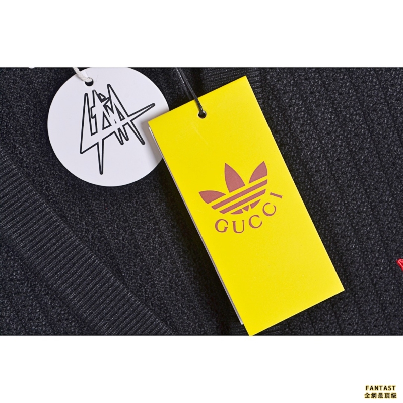 GUCCI ×adidas 聯名三葉草開衫