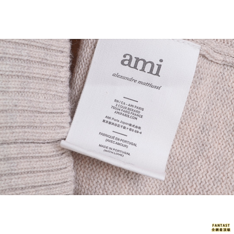 Ami Paris FW22 秋冬情侶款小愛心字母A刺繡徽章全羊毛圓領 