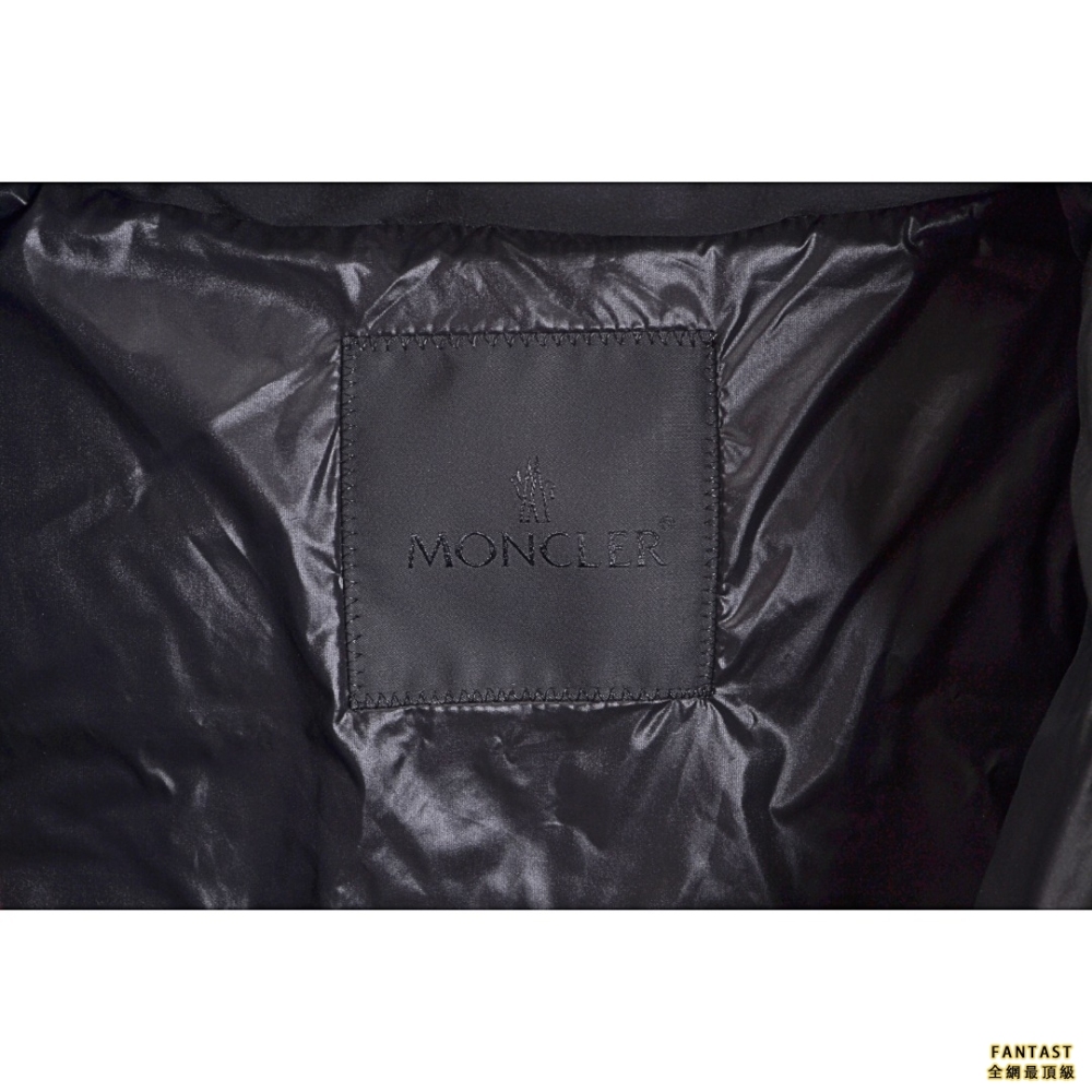 Moncler/蒙口 22Fw紅色線條羽絨服