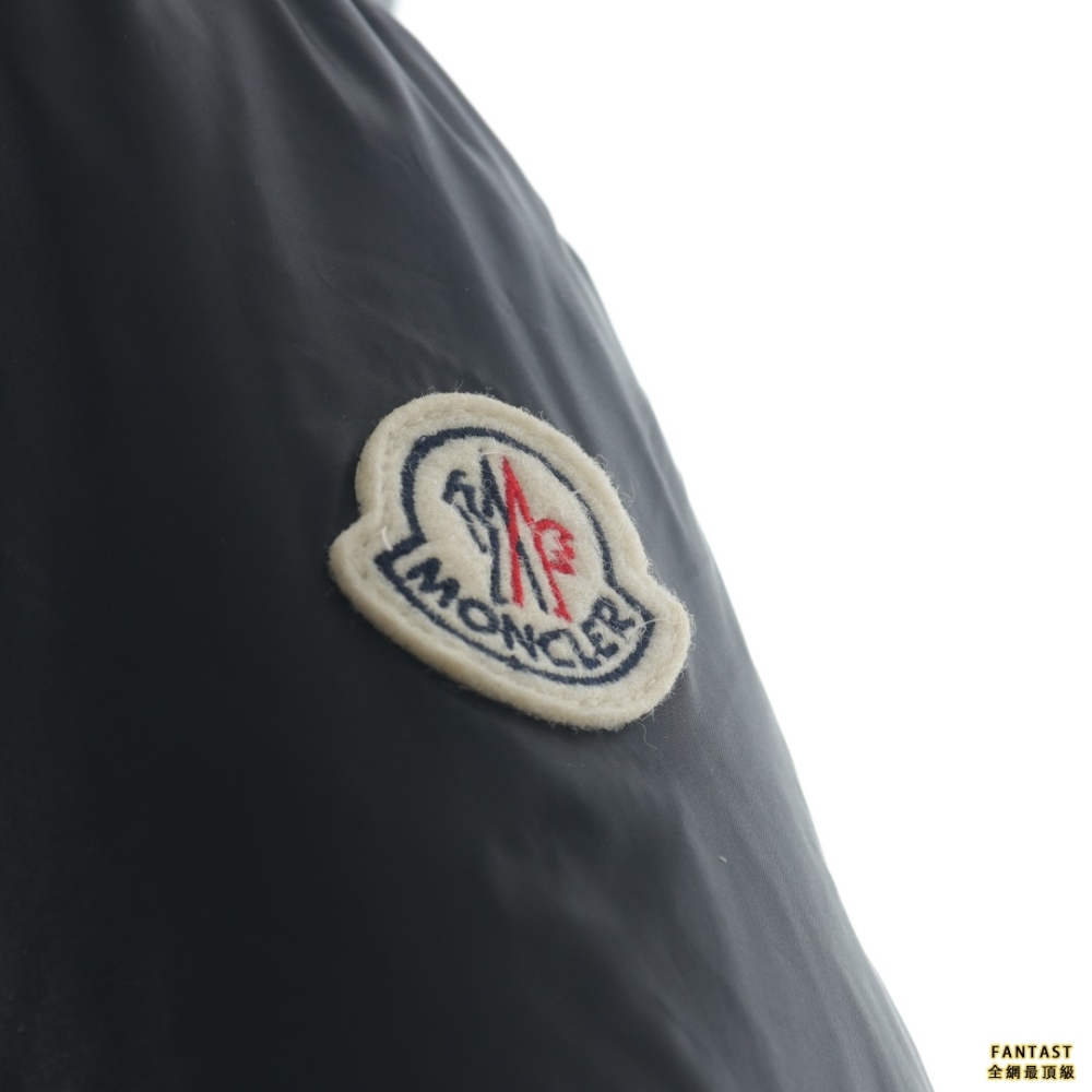 Moncler/蒙口 22GW女士長款麵包服