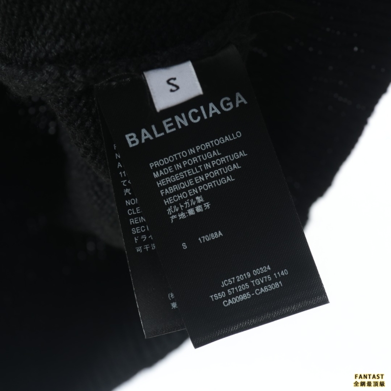 Balenciaga巴黎世家BLCG 22FW 褶皺鎖扣小標圓領毛衣