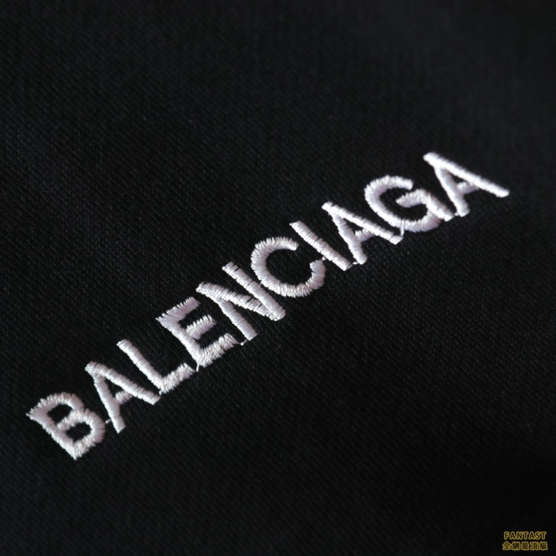 Balenciaga/巴黎世家 後背刺繡小LOGO拉鍊帽衫 